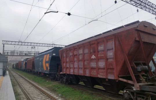 Train loaded with Kazakh grain departs from Azerbaijan to Armenia-PHOTO -UPDATED 