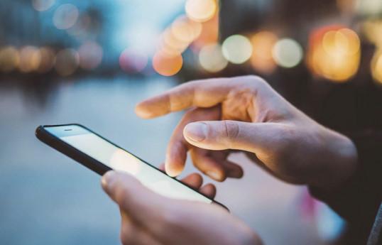 Azerbaijan to charge fee of AZN 100 for registering more than 1 mobile phone imported into country