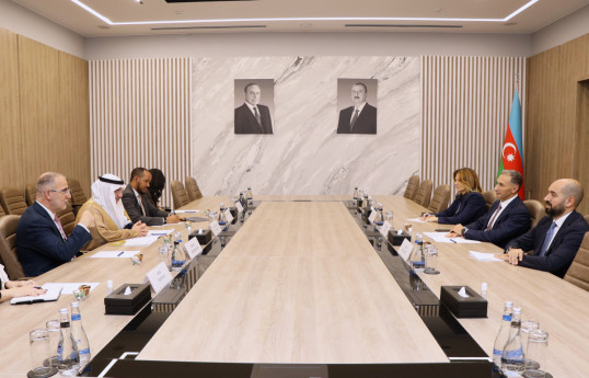 Rashad Nabiyev met with Chairman of Islamic Development Bank Group