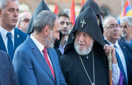 Armenian Prime Minister accuses Archbishop Ezras Nersisyan of being KGB agent -UPDATED 