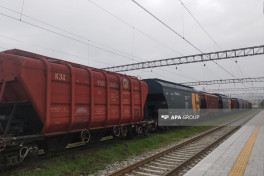 Train loaded with Kazakh grain departs from Azerbaijan to Armenia-PHOTO -UPDATED 