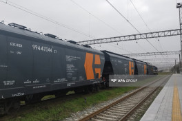 Train loaded with Kazakh grain departs from Azerbaijan to Armenia-PHOTO -UPDATED 