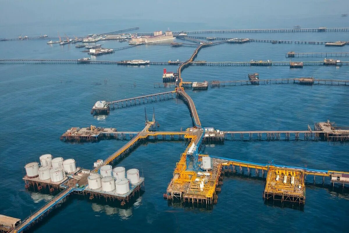 Azerbaijan reveals volume of oil and gas produced so far in Oil Rocks