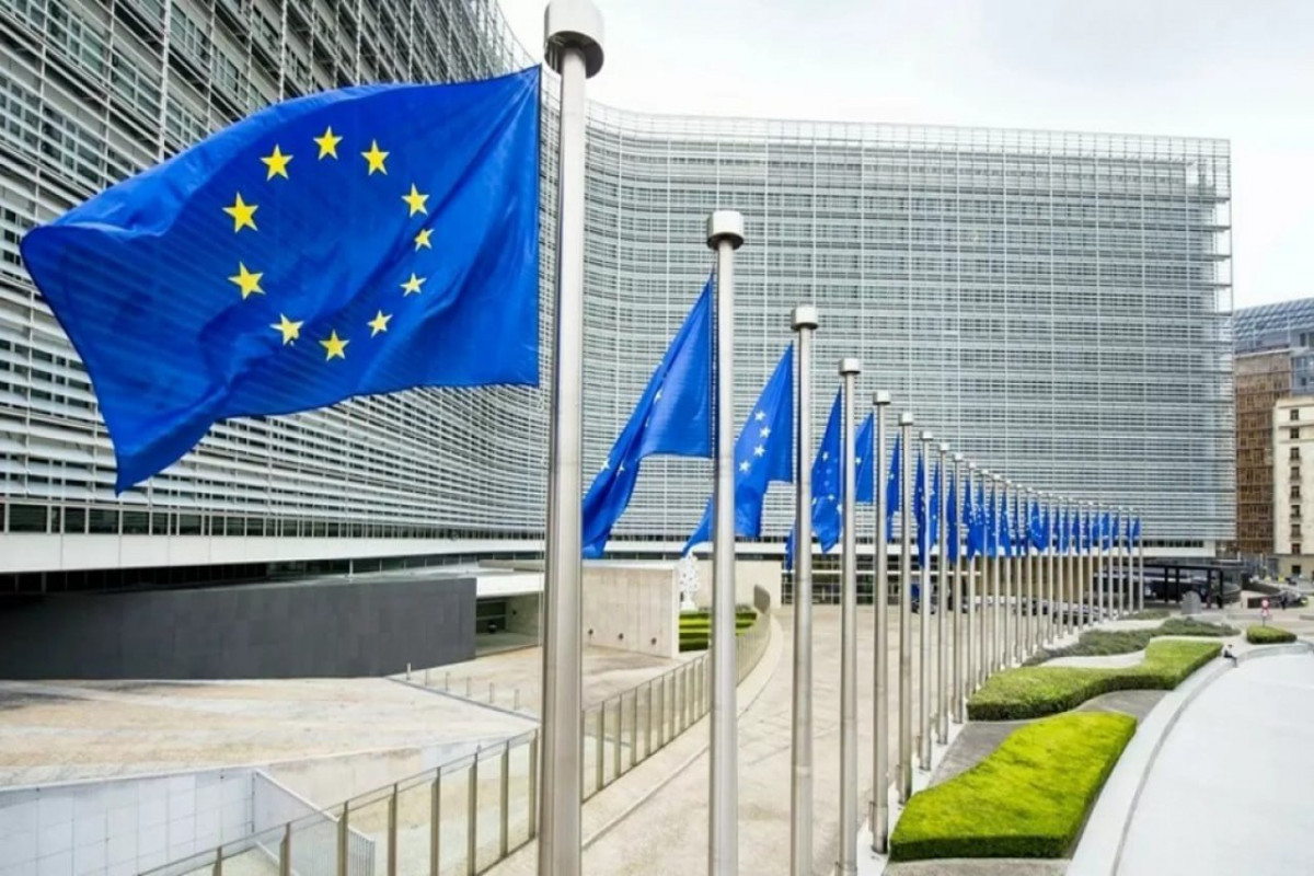 EU toughens visa rules for Russians