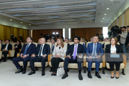 First panel session was held at conference "Proper application of norms of Azerbaijani literary language in media"-PHOTO 