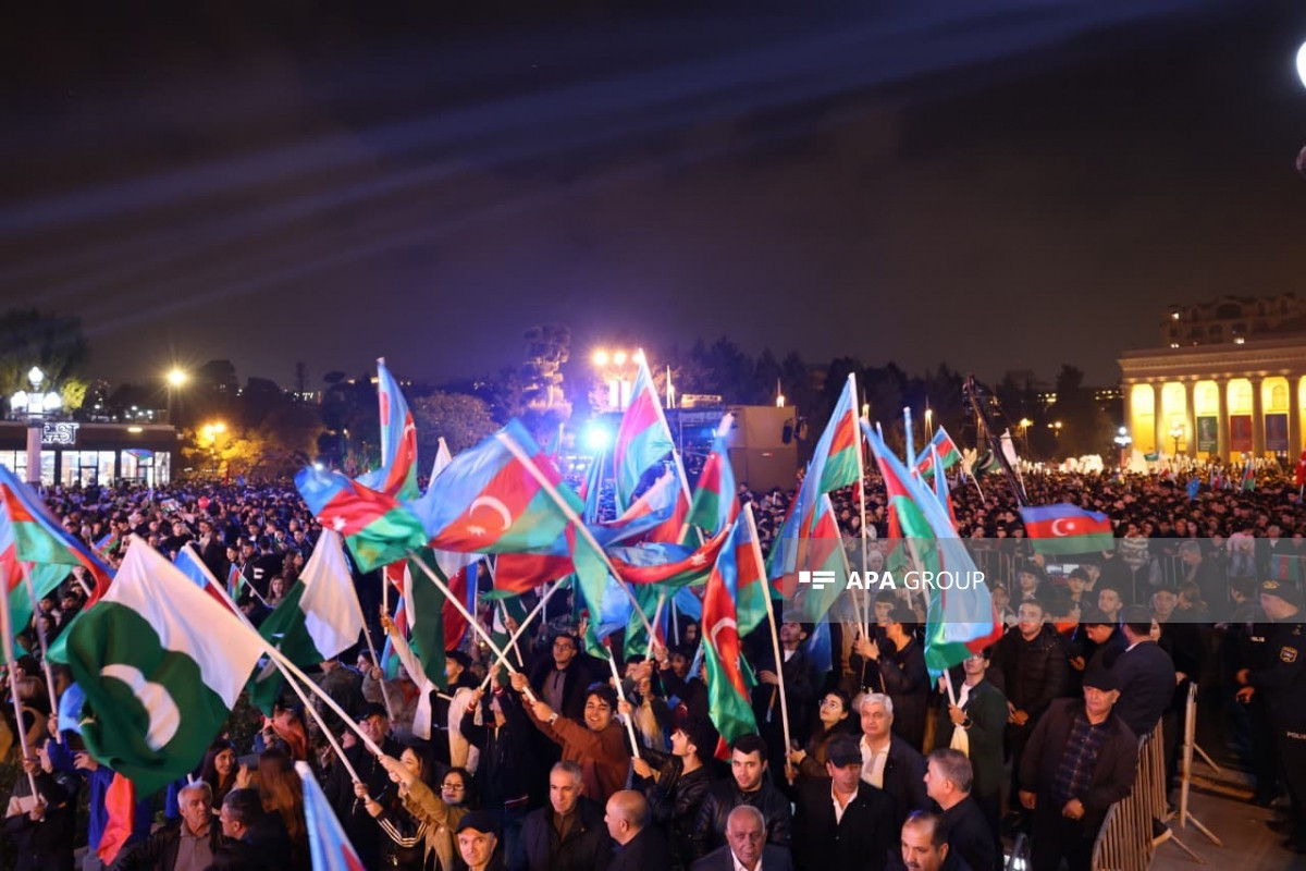 Baku celebrates Victory Day with solemn concert-PHOTO 