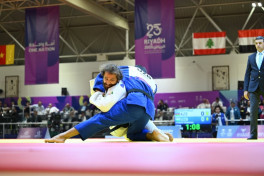 Azerbaijani judoka Hidayat Heydarov becomes double winner of Islamic Games
