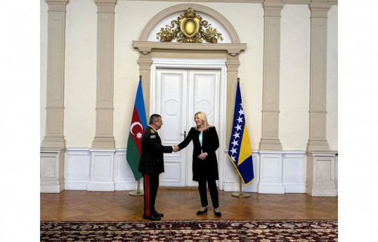 Minister of Defense of the Republic of Azerbaijan, Colonel General Zakir Hasanov  and Member of the Presidency of Bosnia and Herzegovina, Ms. Željka Cvijanović