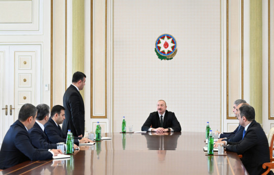 President Ilham Aliyev received newly appointed Presidential Plenipotentiary Representative in Nakhchivan and heads of several district executive authorities on November 12
