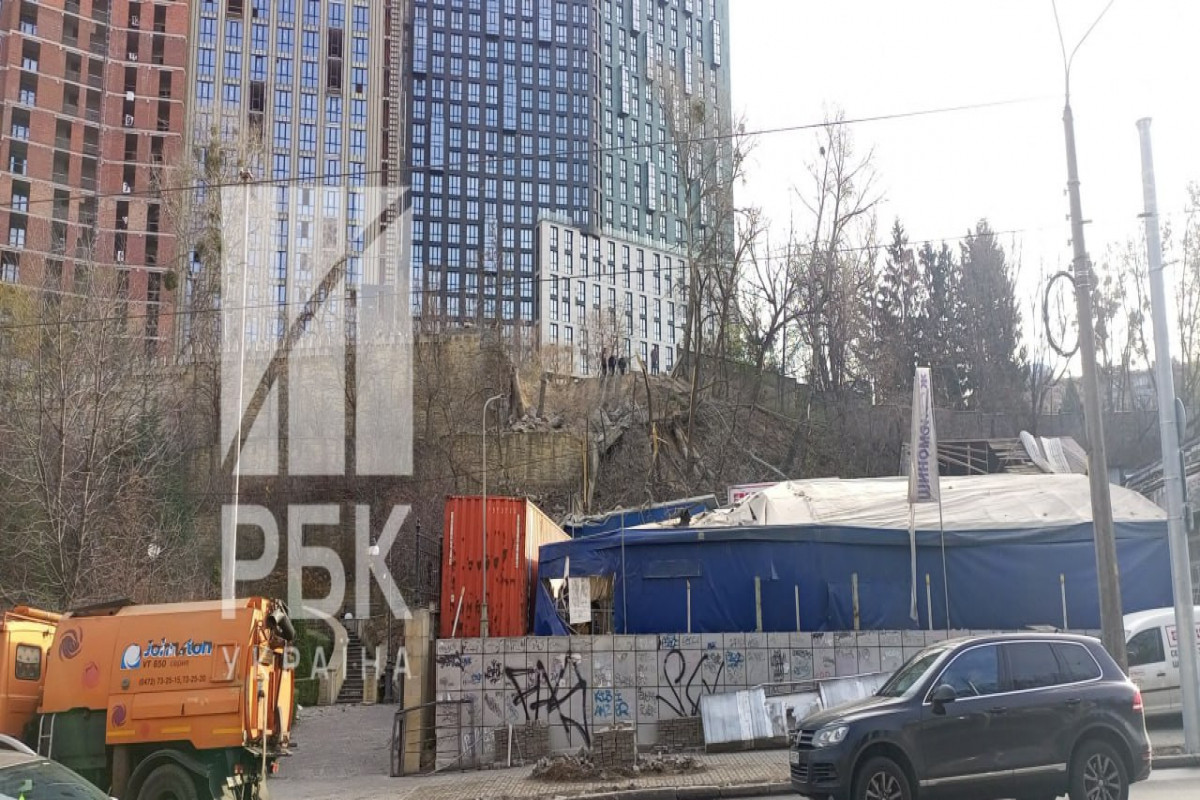 Azerbaijani embassy severely damaged during Russian attack on Kyiv -PHOTO -VIDEO 