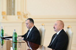 President Ilham Aliyev received delegation led by Asian Development Bank
