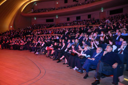 Legendary tenor Plácido Domingo performs at Heydar Aliyev Center