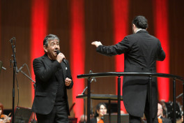 Legendary tenor Plácido Domingo performs at Heydar Aliyev Center
