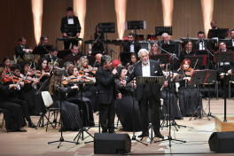 Legendary tenor Plácido Domingo performs at Heydar Aliyev Center