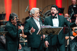 Legendary tenor Plácido Domingo performs at Heydar Aliyev Center