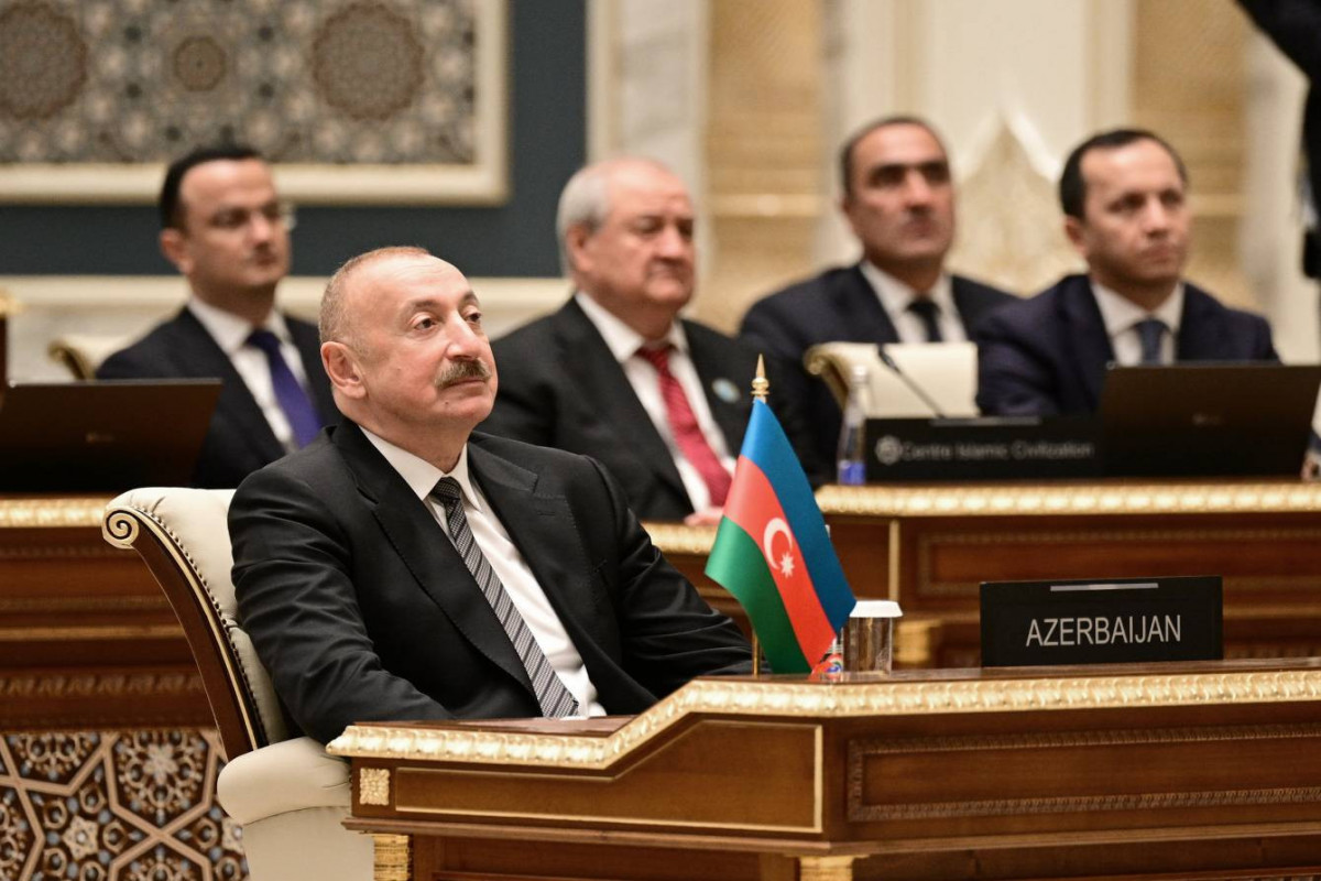 Ilham Aliyev, President of the Republic of Azerbaijan and Vladimir Putin, President of the Russian Federation