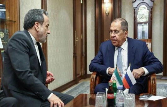 Russian FM Sergey Lavrov, Iranian FM Abbas Araghchi