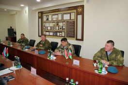 Azerbaijani and Belarus Special Forces personnel meet