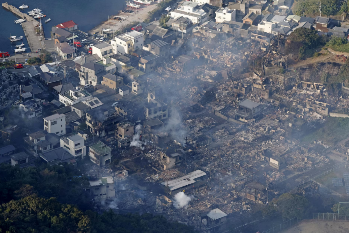 Fire razes 170 buildings in southern Japan, one missing