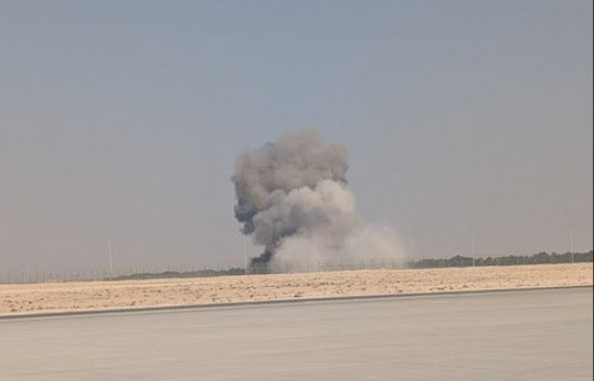 Fighter plane crashes at Dubai Airshow, killing a pilot-FOOTAGE OF MOMENT OF INCIDENT -UPDATED 