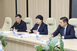 Azerbaijan's Minister of Education met with his Uzbek counterpart