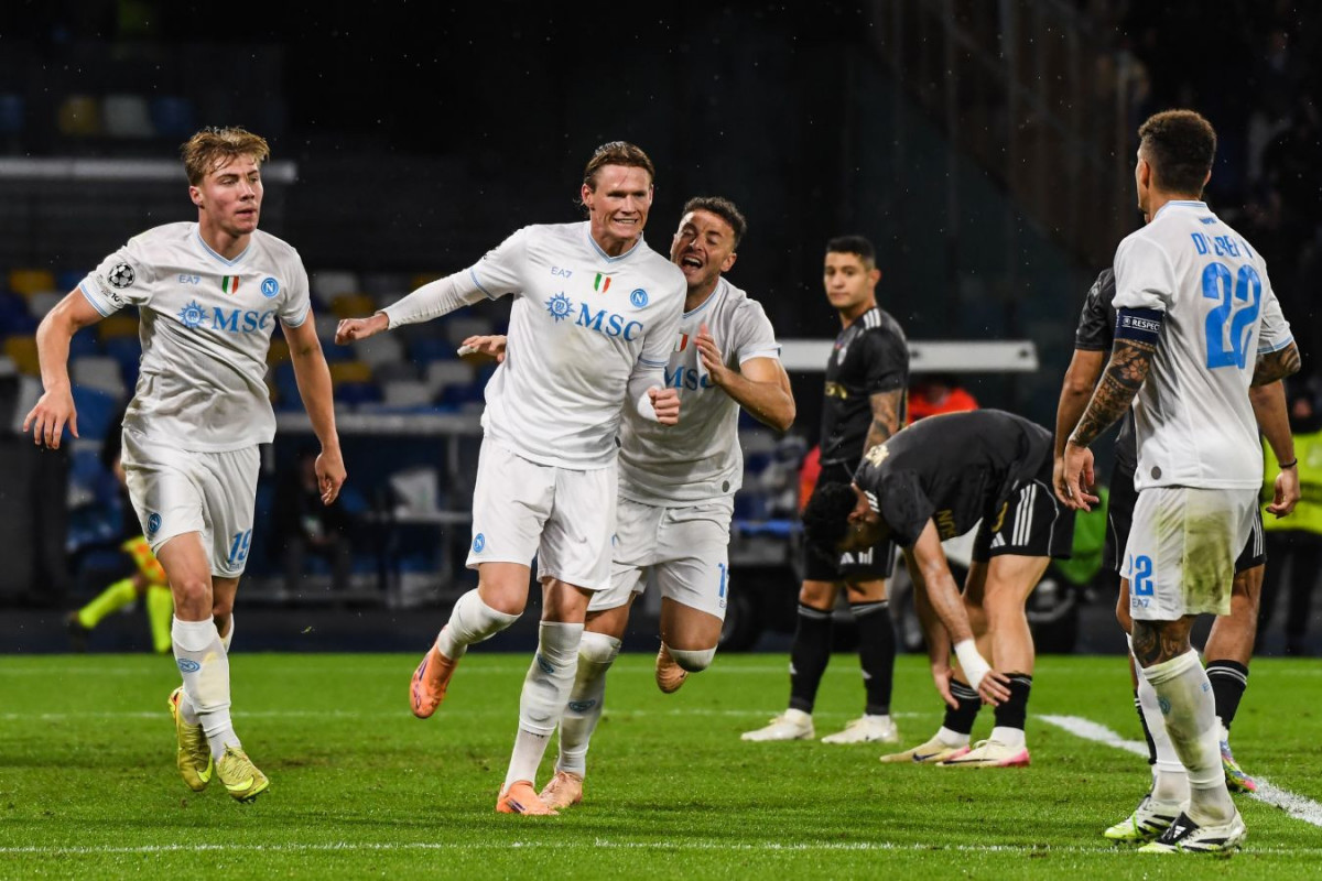 Qarabağ lose 0-2 to Napoli in an away match of the UEFA Champions League group stage-UPDATED-1 