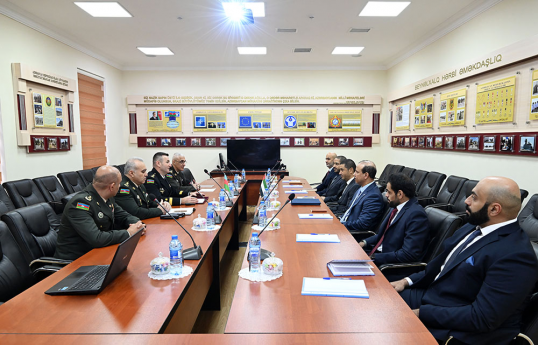 UAE government delegates visit Azerbaijan