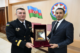 UAE government delegates visit Azerbaijan