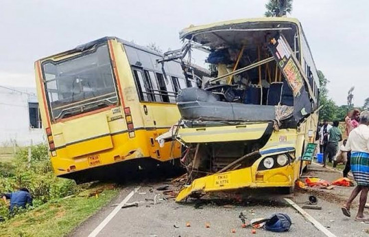 More than 10 people died in head-on bus collision in India