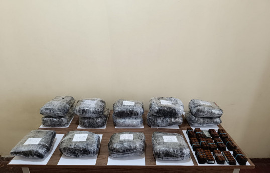 Azerbaijan foils drug smuggling attempt at Iranian border -PHOTO 