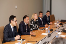 SOCAR and SLB signed document to accelerate redevelopment of 2 fields in Caspian Sea