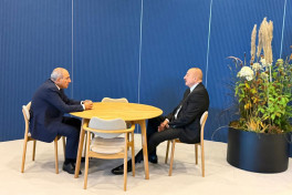 President Ilham Aliyev and Armenian PM Nikol Pashinyan discussed implementation of Washington Declaration -PHOTO -UPDATED 