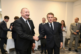 President of Azerbaijan Ilham Aliyev met with President of France in Copenhagen -UPDATED 