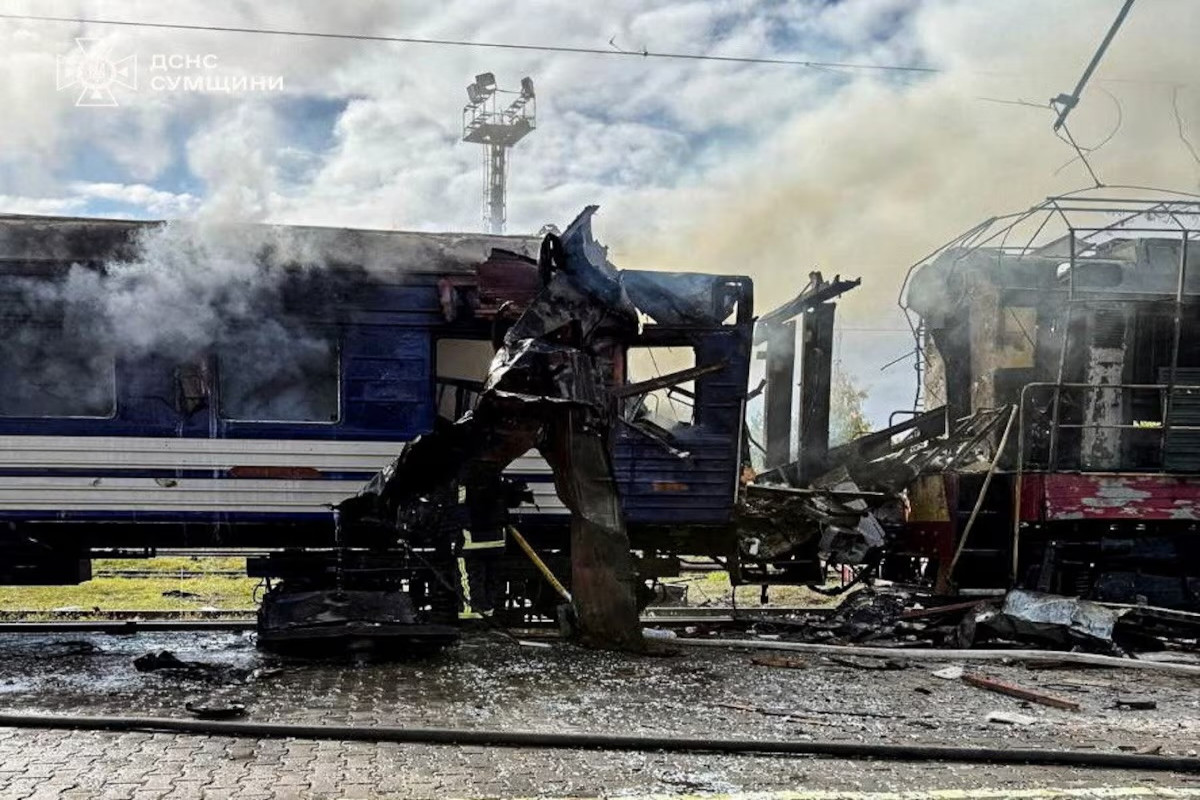 Russian strike hits train station in Ukraine, killing one and injuring 30