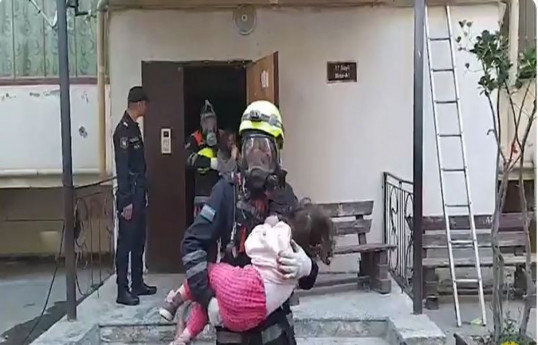 Fire breaks out in a residential building in Azerbaijan, dozens evacuated -VIDEO 