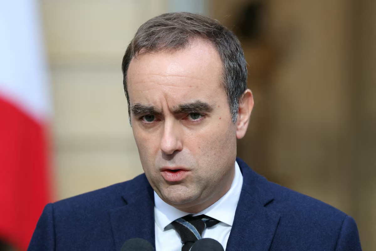 France names new government amid political turmoil