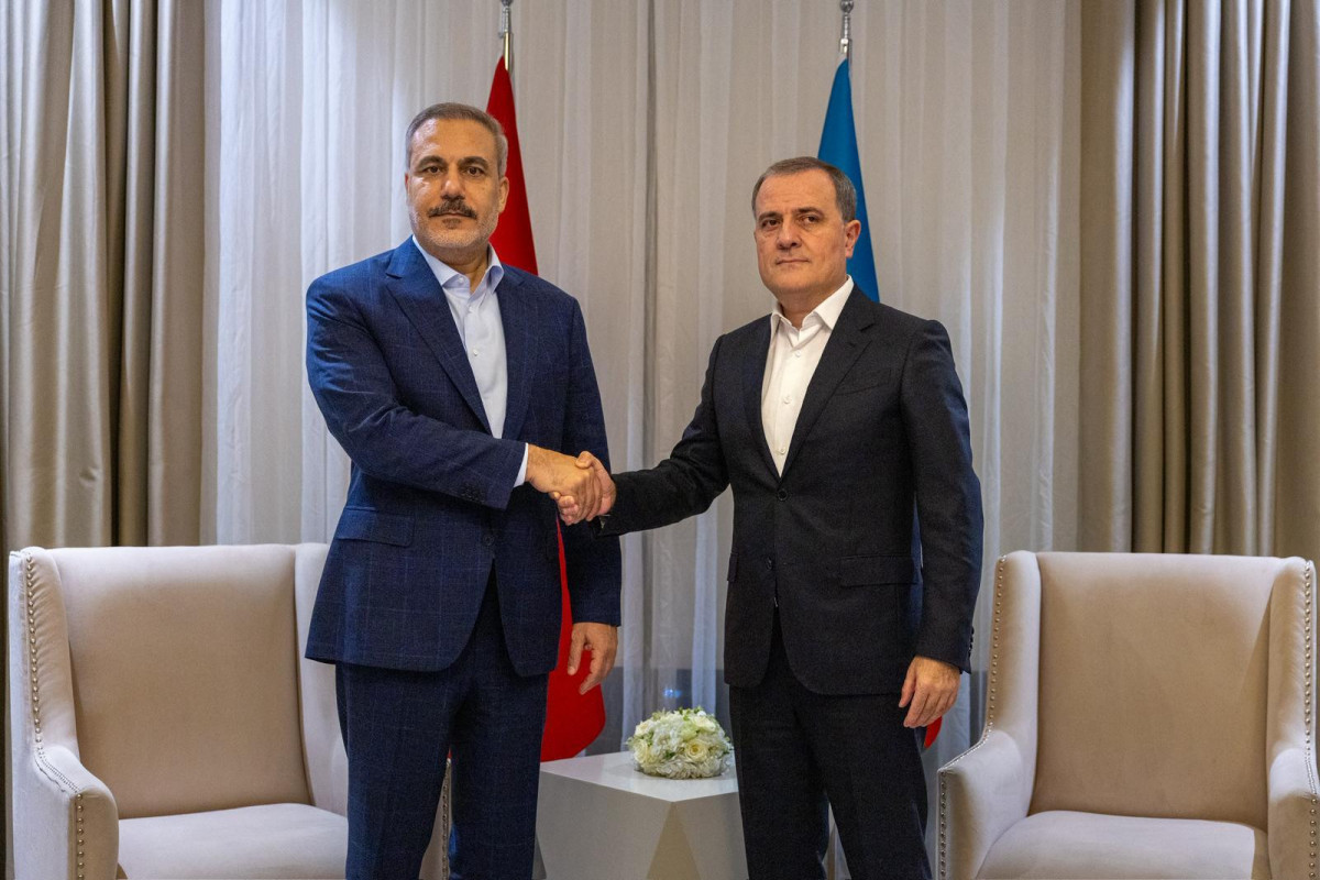 Azerbaijani, Turkish FMs meet in Gabala