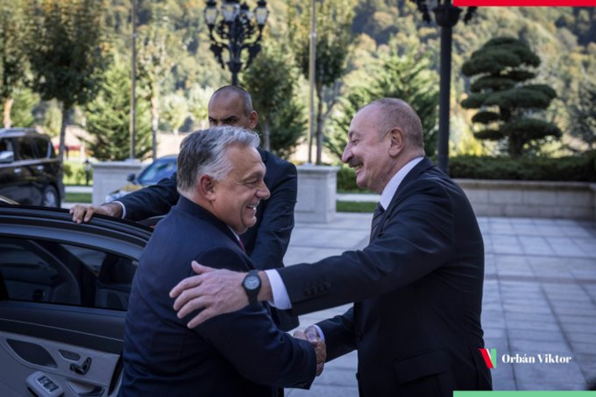 Hungarian PM: Always a pleasure to see a friend!