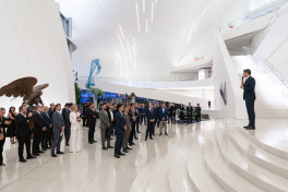 Bugatti Mistral – the world’s fastest roadster arrives in Azerbaijan