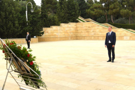 Speaker of Croatian Parliament visits the Alleys of Honor and Martyrs