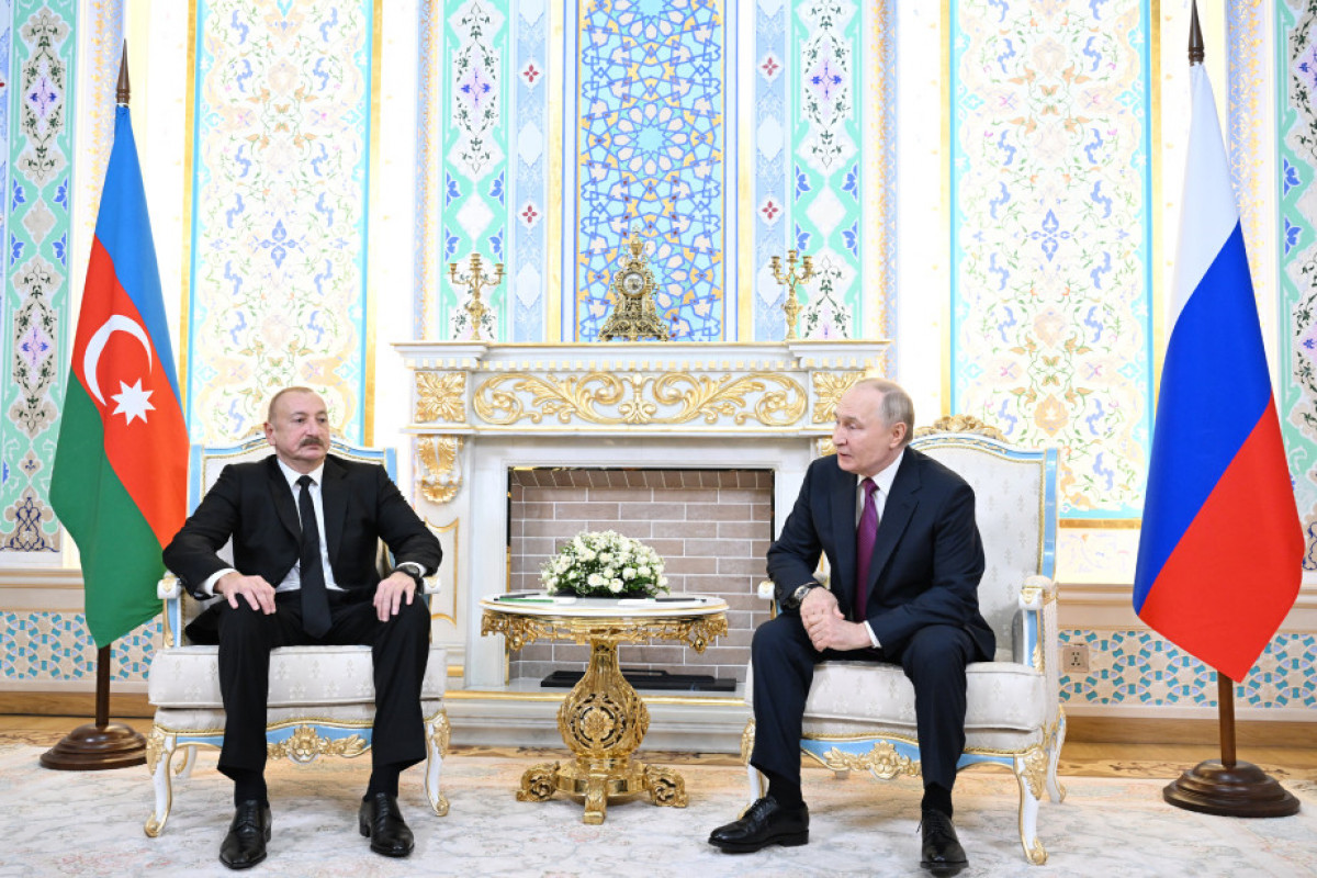 Ilham Aliyev, President of Azerbaijan and Russian President Vladimir Putin