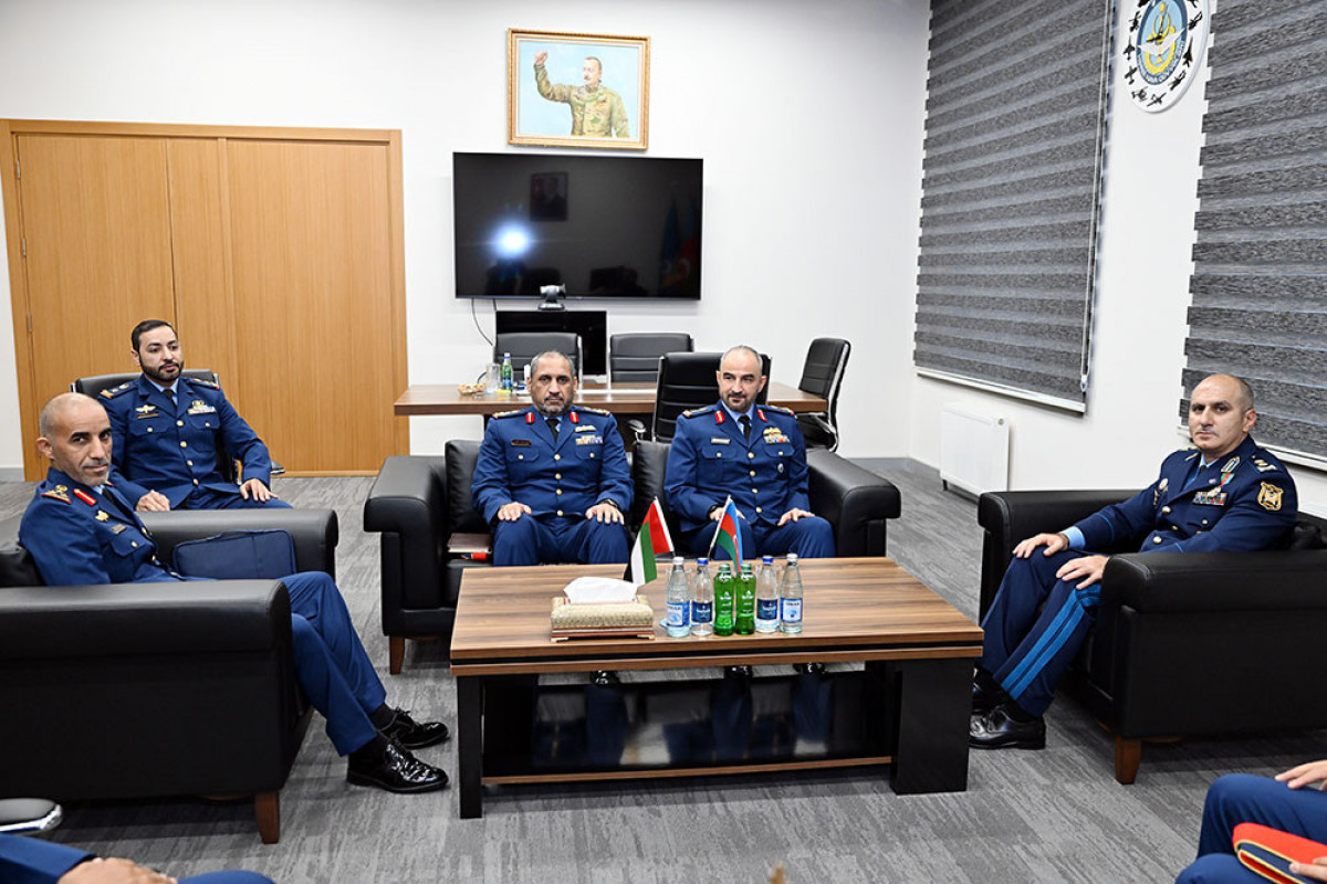Azerbaijani and UAE Air Force Commanders meet-VIDEO 