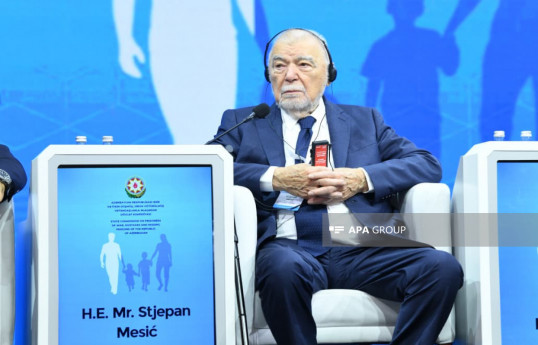 former President of the Republic of Croatia and member of the Nizami Ganjavi International Center, Stjepan Mesić