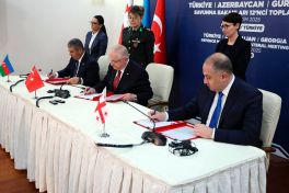Defense Ministers of Azerbaijan, Georgia, Türkiye hold trilateral meeting-UPDATED -PHOTO 