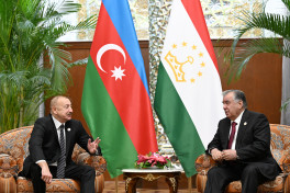 President of Azerbaijan Ilham Aliyev had one-on-one meeting with President of Tajikistan Emomali Rahmon in Dushanbe -UPDATED 