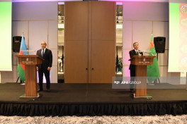 Baku hosts official reception marking Turkmenistan’s National Day