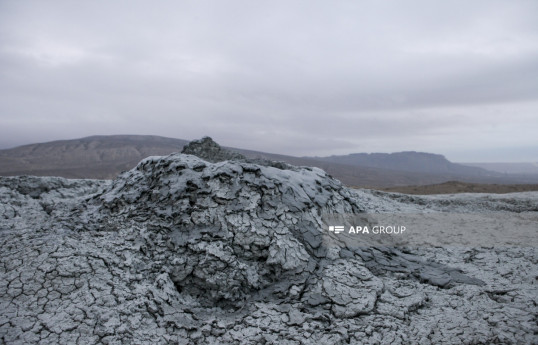 Mud volcano erupts in Azerbaijan's Garadagh-VIDEO 