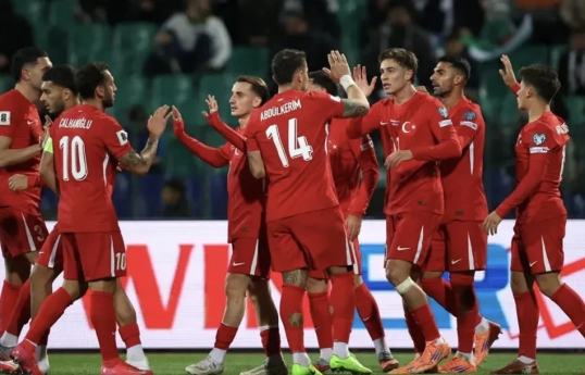 Türkiye cruises past Bulgaria 6-1 in commanding World Cup qualifier