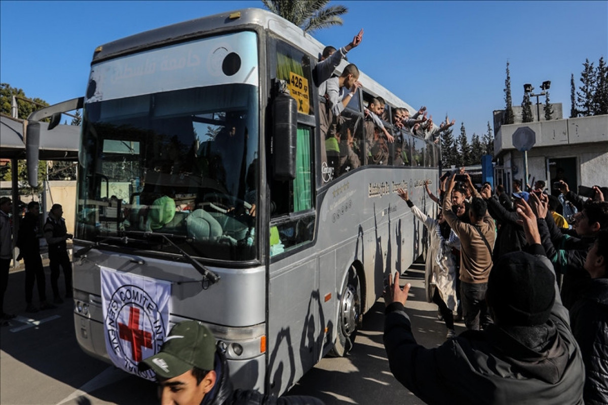 154 Palestinian prisoners transferred to Egypt for deportation following Hamas-Israel deal