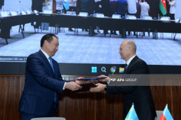 Azerbaijan, Kazakhstan sign protocol as part of meeting of Intergovernmental Commission -UPDATED 